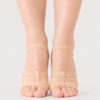 tanzschuh-hautfarbe-damen-modell-rueckansicht-studio