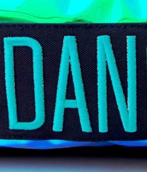 sporttasche-schwarz-blau-kind-detail