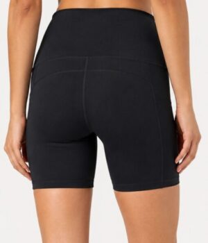 bike-pants-schwarz-damen-modell-rueckansicht